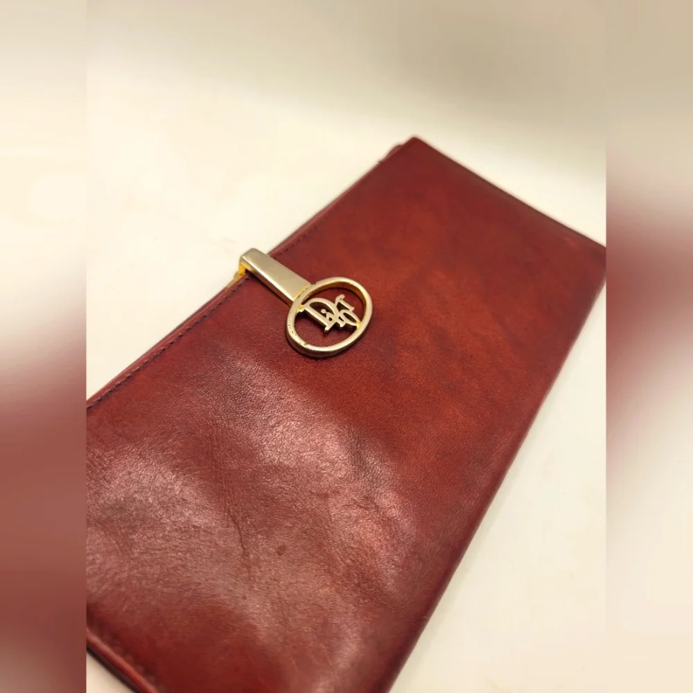 Dior Vintage Kisslock Bifold Burgundy Long Wallet